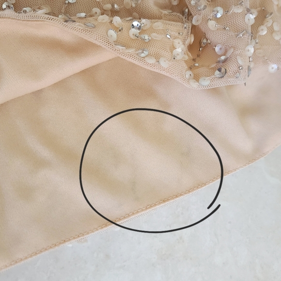 Mac Duggal | Flawed* Long Sleeve V Neck Embellished Mini Dress in Nude Size 6 - Picture 11 of 13